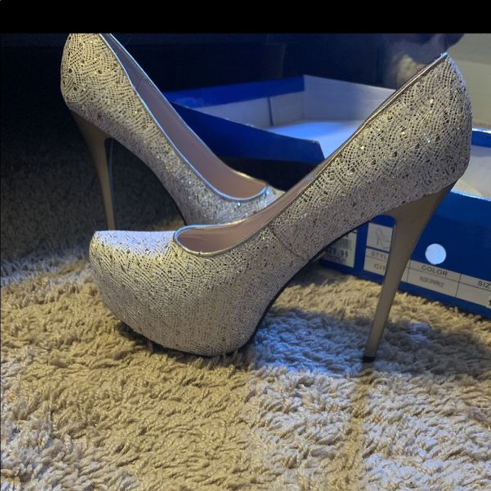 De Blossom Collection Heels